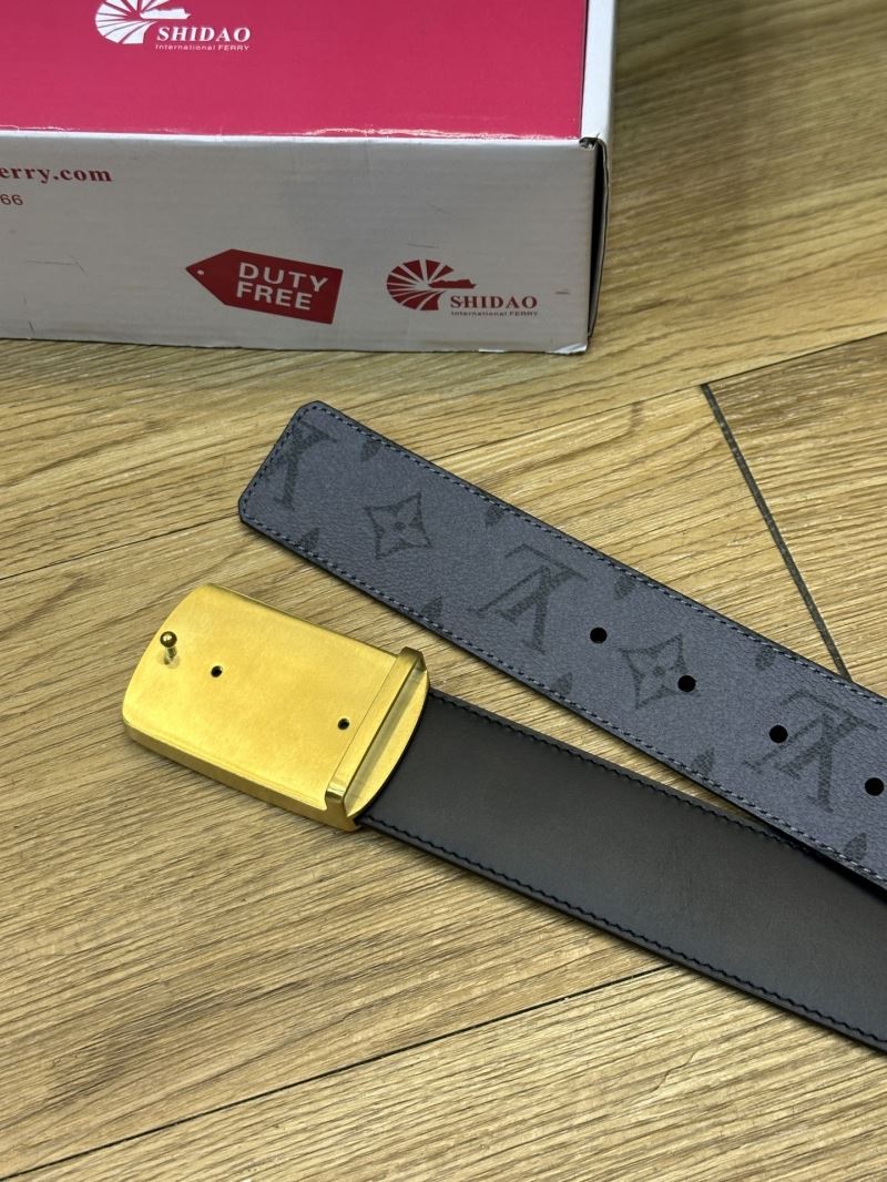 Louis Vuitton Belts